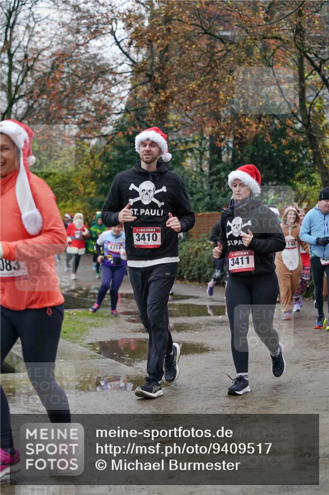 07.12.2025 - St. Pauli X-Mass-Run No. 15 Michael Burmester http://msf.ph/oto/9409517 07.12.2025 09:45:47 Laufen 183, 4354, 3410, 15, 3411, 148 meine-sportfotos.de