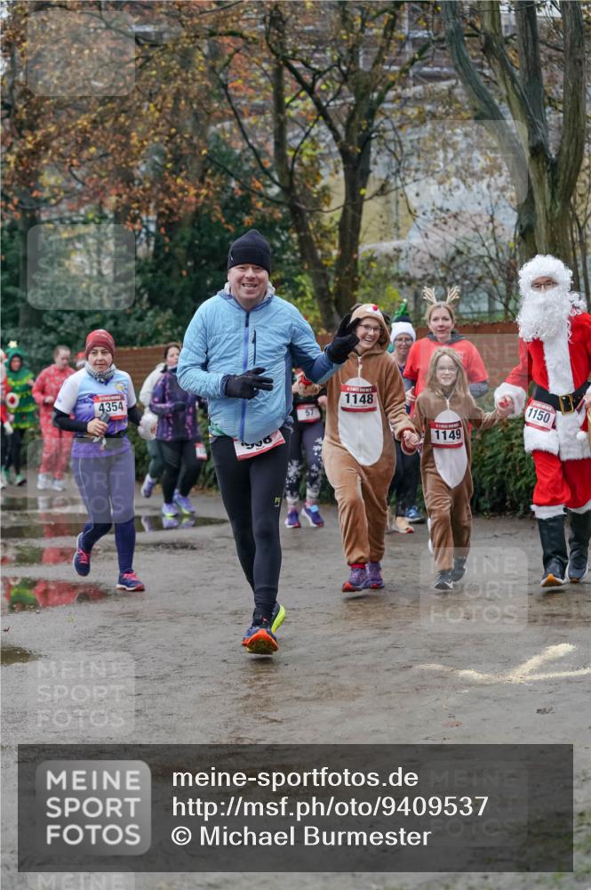 07.12.2025 - St. Pauli X-Mass-Run No. 15 Michael Burmester http://msf.ph/oto/9409537 07.12.2025 09:45:49 Laufen 4354, 57, 1148, 1149, 1150 meine-sportfotos.de
