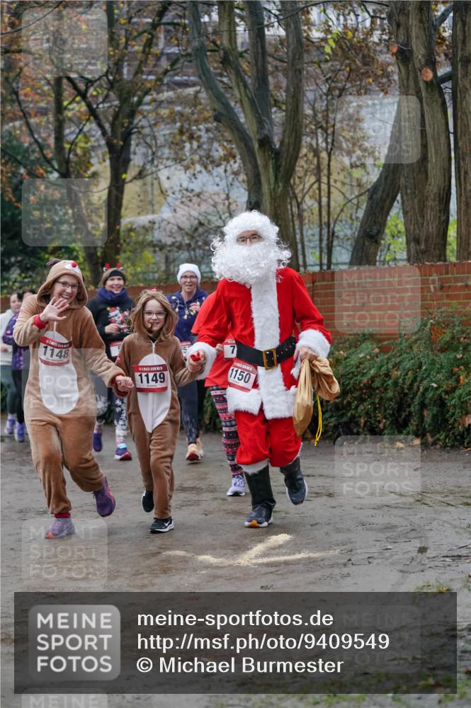 07.12.2025 - St. Pauli X-Mass-Run No. 15 Michael Burmester http://msf.ph/oto/9409549 07.12.2025 09:45:50 Laufen 1148, 1149, 44, 7, 1150 meine-sportfotos.de