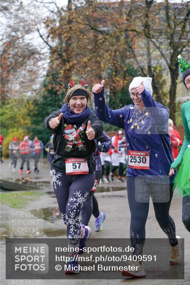 07.12.2025 - St. Pauli X-Mass-Run No. 15 Michael Burmester http://msf.ph/oto/9409591 07.12.2025 09:45:53 Laufen 05, 15, 57, 15, 2530 meine-sportfotos.de