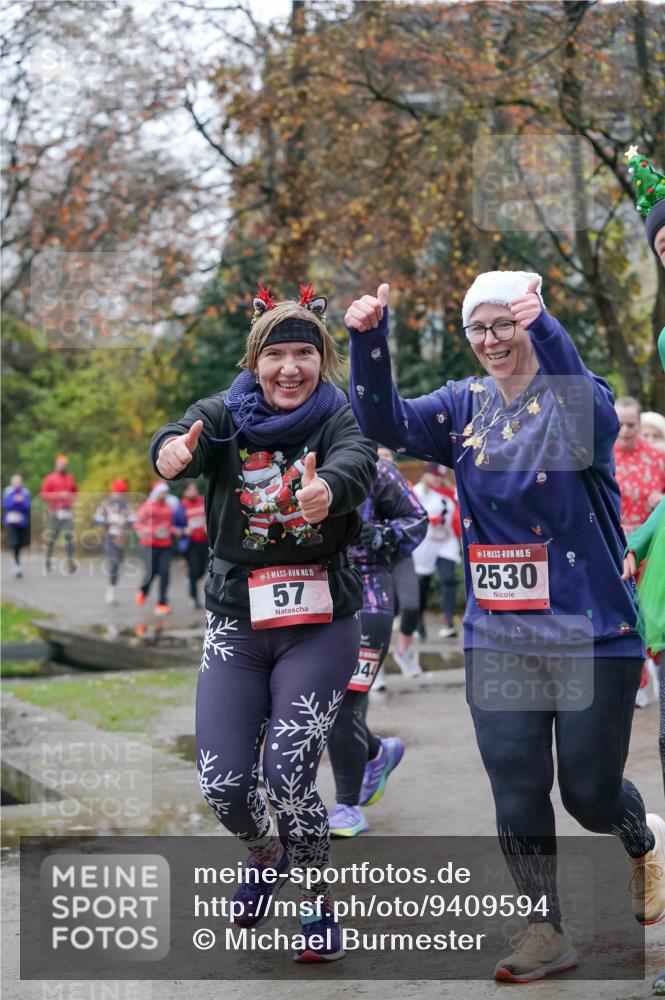 07.12.2025 - St. Pauli X-Mass-Run No. 15 Michael Burmester http://msf.ph/oto/9409594 07.12.2025 09:45:53 Laufen 15, 57, 15, 2530, 44 meine-sportfotos.de