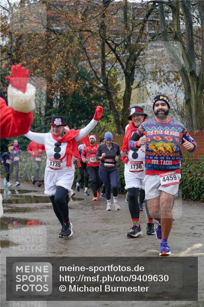 07.12.2025 - St. Pauli X-Mass-Run No. 15 Michael Burmester http://msf.ph/oto/9409630 07.12.2025 09:45:58 Laufen 1735, 466, 1736, 4459 meine-sportfotos.de