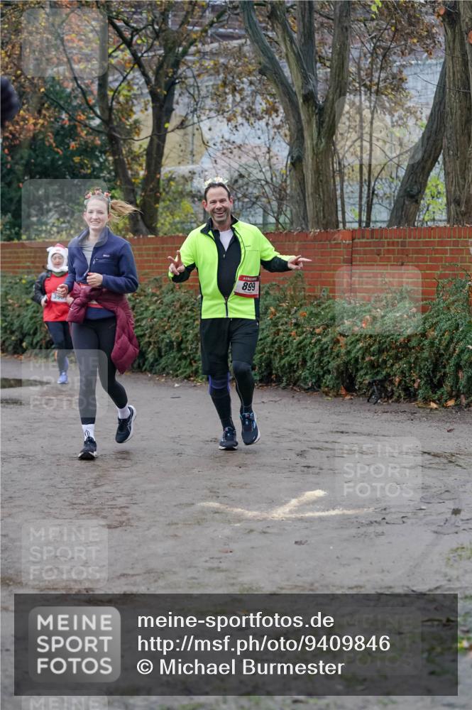 07.12.2025 - St. Pauli X-Mass-Run No. 15 Michael Burmester http://msf.ph/oto/9409846 07.12.2025 09:46:26 Laufen 899 meine-sportfotos.de