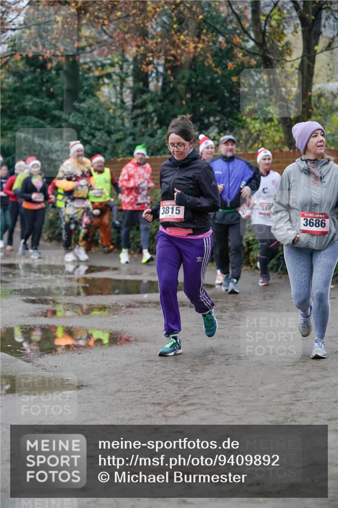 07.12.2025 - St. Pauli X-Mass-Run No. 15 Michael Burmester http://msf.ph/oto/9409892 07.12.2025 09:46:42 Laufen 3815, 274, 349, 15, 3686 meine-sportfotos.de