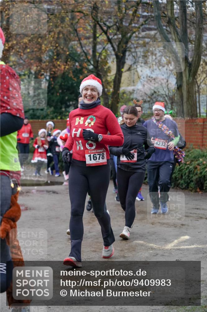 07.12.2025 - St. Pauli X-Mass-Run No. 15 Michael Burmester http://msf.ph/oto/9409983 07.12.2025 09:46:53 Laufen 5, 1678, 4232 meine-sportfotos.de