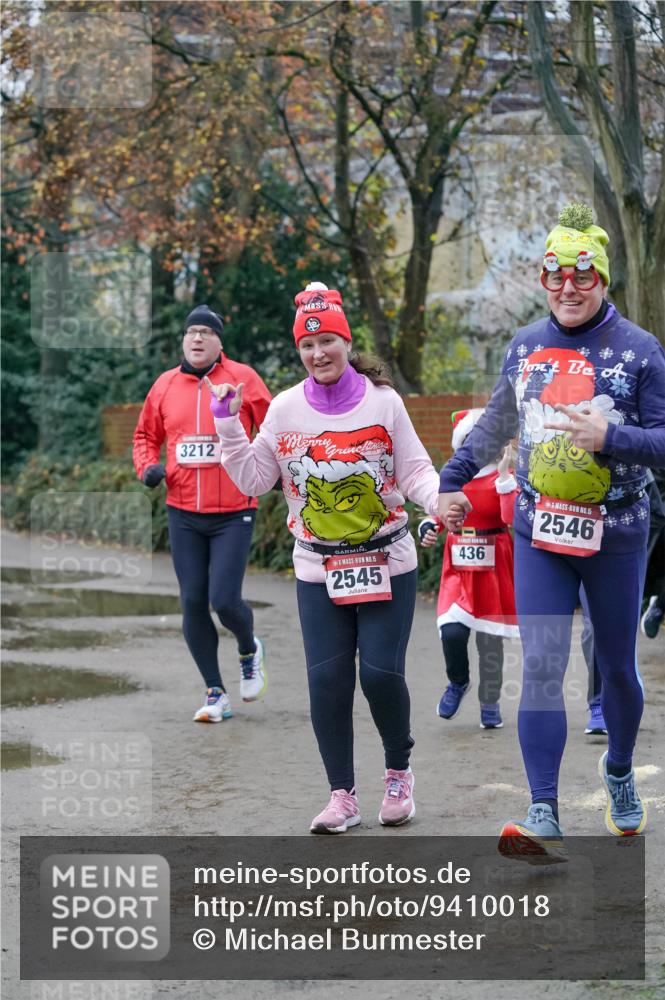 07.12.2025 - St. Pauli X-Mass-Run No. 15 Michael Burmester http://msf.ph/oto/9410018 07.12.2025 09:46:59 Laufen 3212, 15, 2545, 436, 5, 2546 meine-sportfotos.de