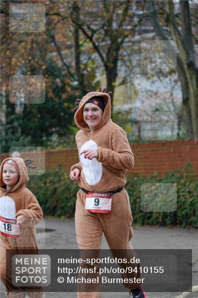 07.12.2025 - St. Pauli X-Mass-Run No. 15 Michael Burmester http://msf.ph/oto/9410155 07.12.2025 09:47:20 Laufen 15, 18, 15, 9 meine-sportfotos.de
