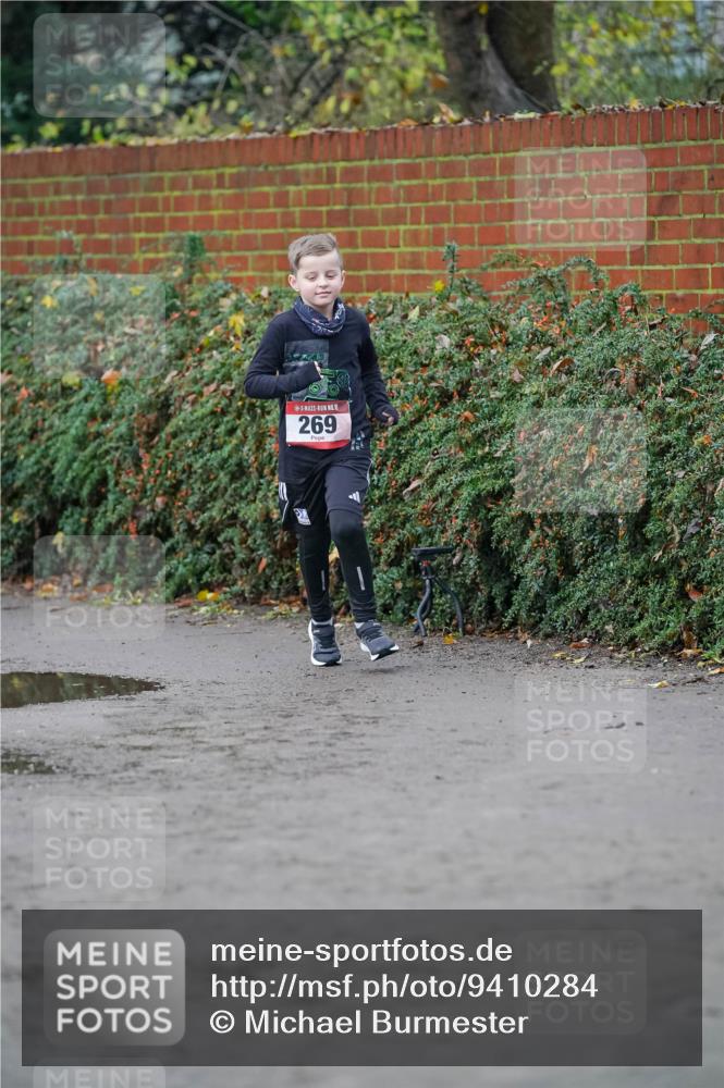 07.12.2025 - St. Pauli X-Mass-Run No. 15 Michael Burmester http://msf.ph/oto/9410284 07.12.2025 09:47:42 Laufen 15, 269 meine-sportfotos.de