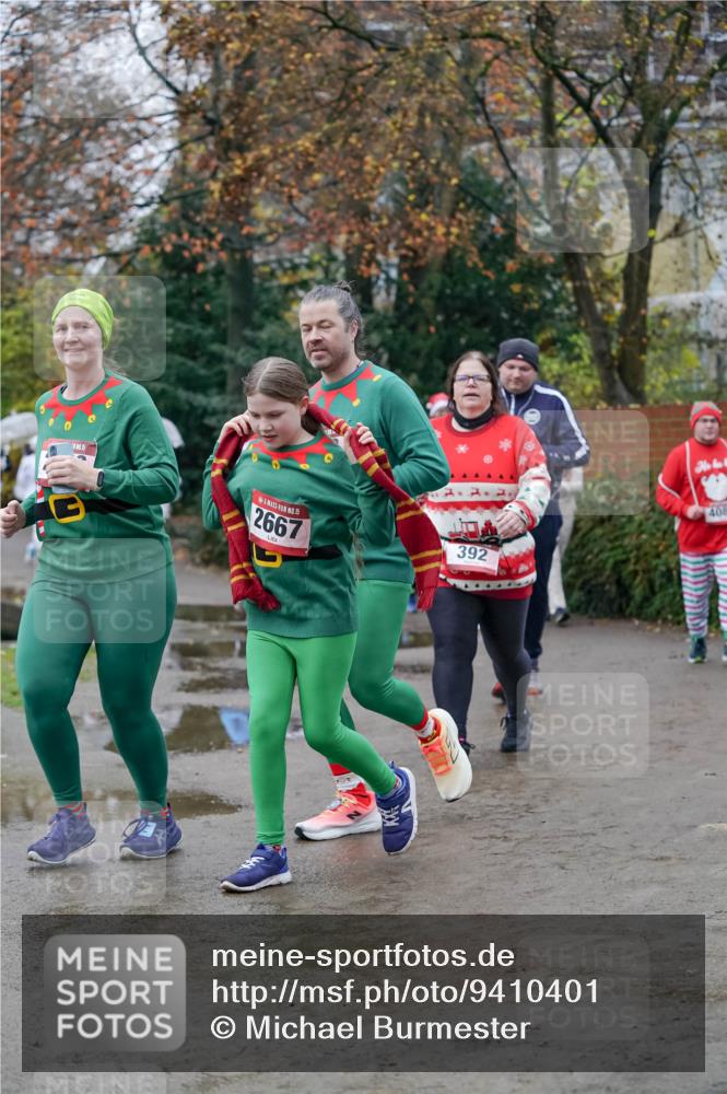 07.12.2025 - St. Pauli X-Mass-Run No. 15 Michael Burmester http://msf.ph/oto/9410401 07.12.2025 09:47:55 Laufen 15, 2667, 392, 408 meine-sportfotos.de