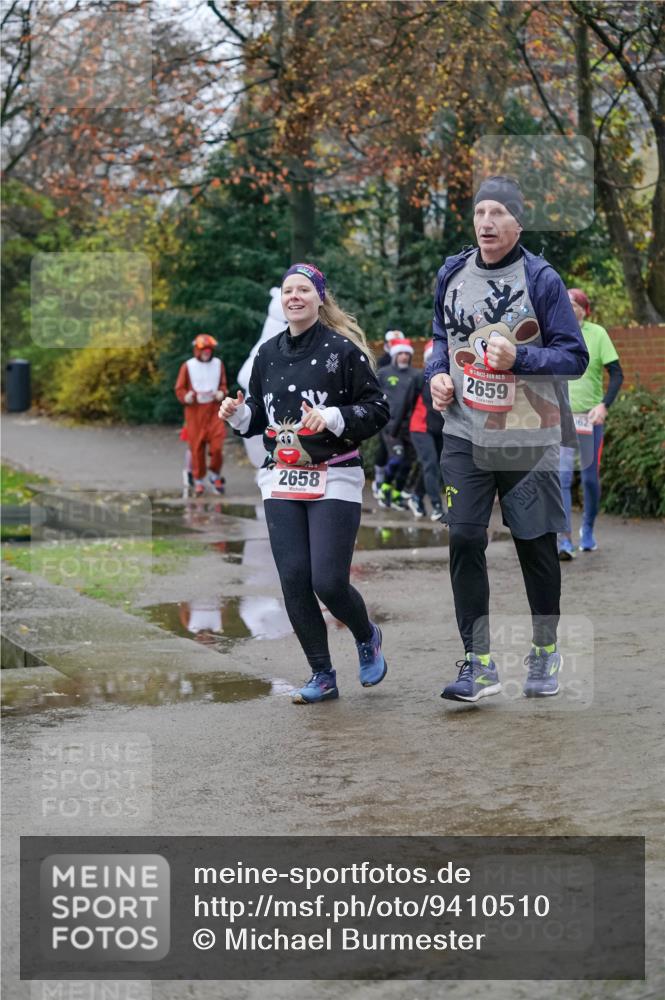 07.12.2025 - St. Pauli X-Mass-Run No. 15 Michael Burmester http://msf.ph/oto/9410510 07.12.2025 09:48:06 Laufen 2658, 15, 2659, 68, 00, 62 meine-sportfotos.de