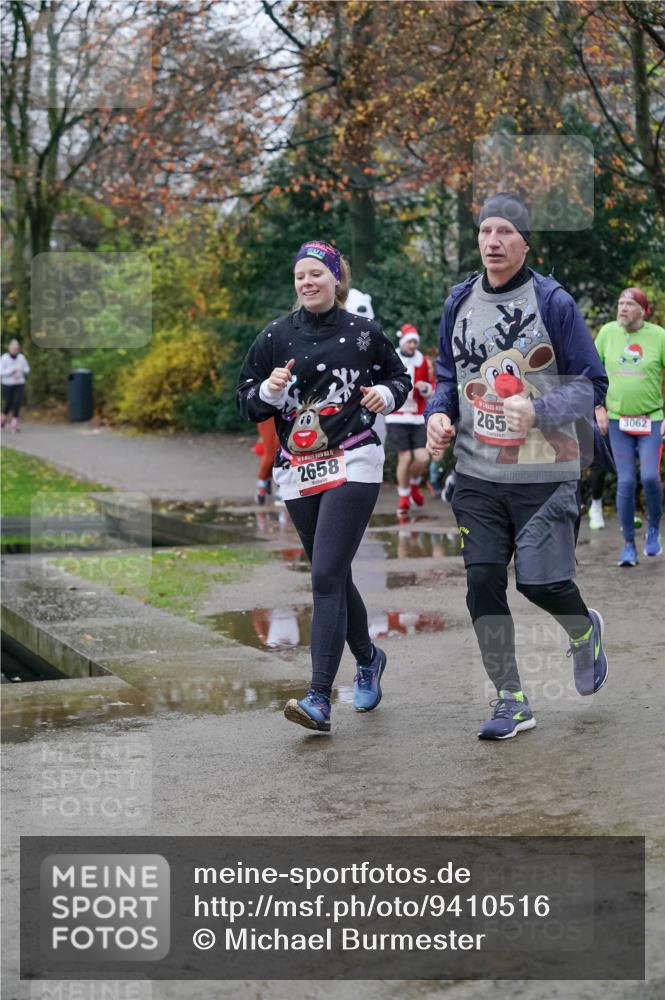 07.12.2025 - St. Pauli X-Mass-Run No. 15 Michael Burmester http://msf.ph/oto/9410516 07.12.2025 09:48:07 Laufen 5, 2658, 265, 3062 meine-sportfotos.de