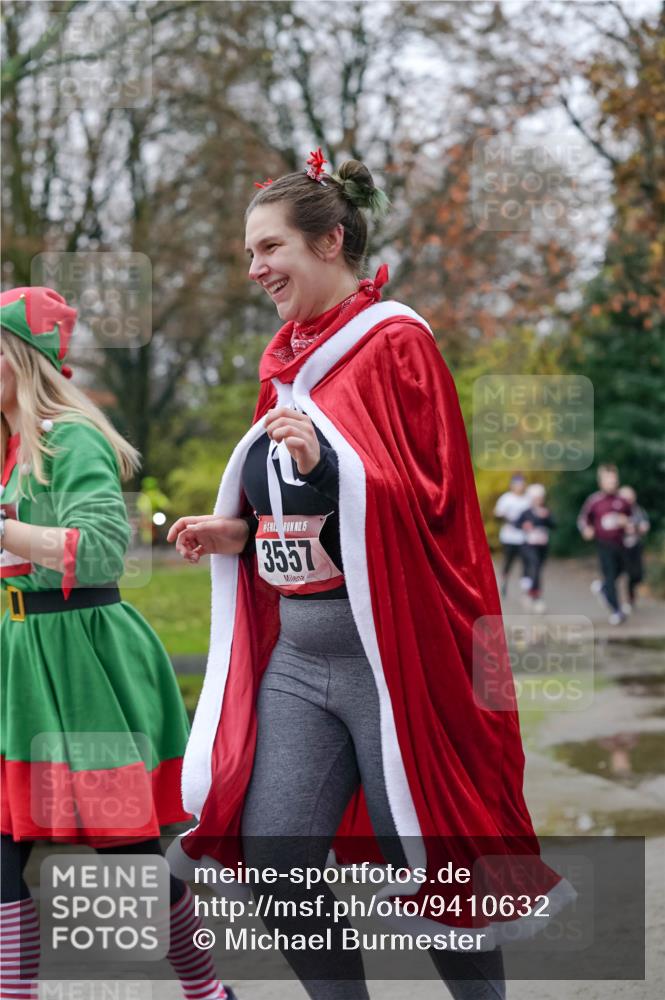 07.12.2025 - St. Pauli X-Mass-Run No. 15 Michael Burmester http://msf.ph/oto/9410632 07.12.2025 09:48:18 Laufen 15, 3557 meine-sportfotos.de