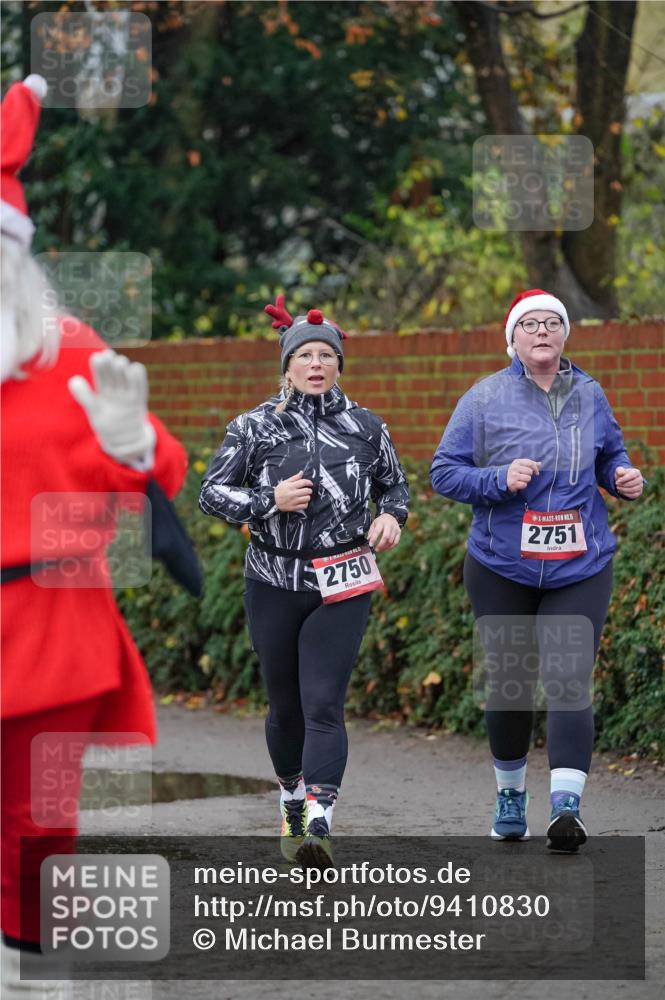 07.12.2025 - St. Pauli X-Mass-Run No. 15 Michael Burmester http://msf.ph/oto/9410830 07.12.2025 09:49:22 Laufen 2750, 15, 2751 meine-sportfotos.de