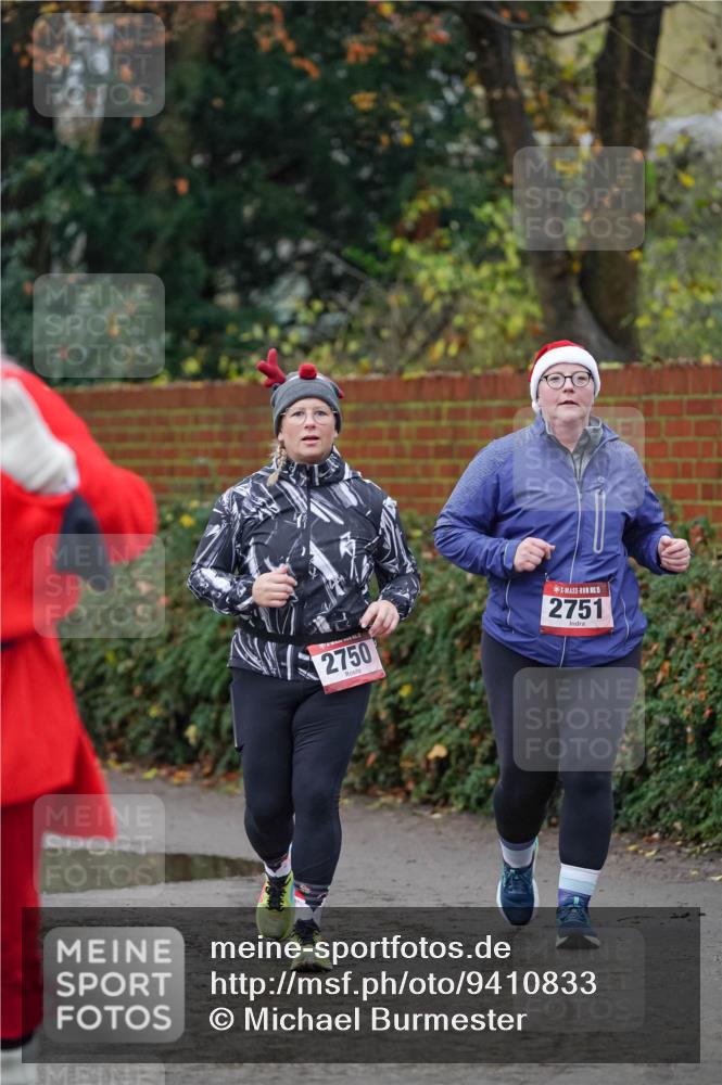 07.12.2025 - St. Pauli X-Mass-Run No. 15 Michael Burmester http://msf.ph/oto/9410833 07.12.2025 09:49:22 Laufen 2750, 15, 2751 meine-sportfotos.de