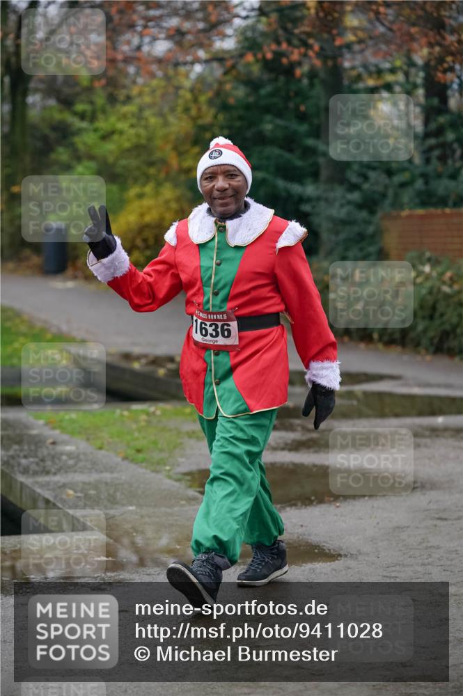 07.12.2025 - St. Pauli X-Mass-Run No. 15 Michael Burmester http://msf.ph/oto/9411028 07.12.2025 09:50:57 Laufen 15, 1636 meine-sportfotos.de