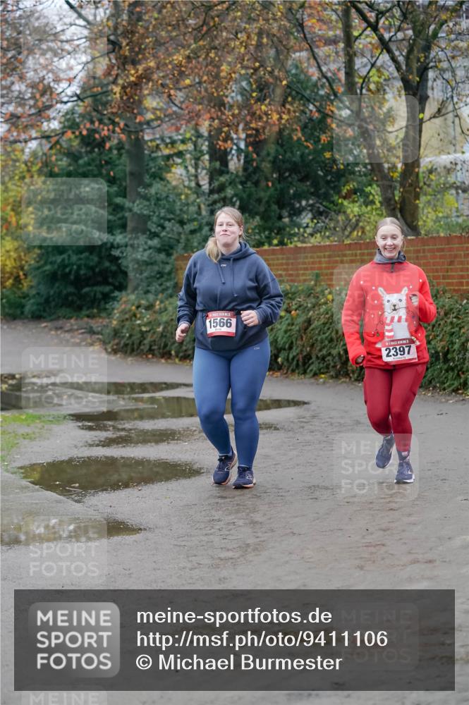 07.12.2025 - St. Pauli X-Mass-Run No. 15 Michael Burmester http://msf.ph/oto/9411106 07.12.2025 09:51:20 Laufen 1566, 2397 meine-sportfotos.de