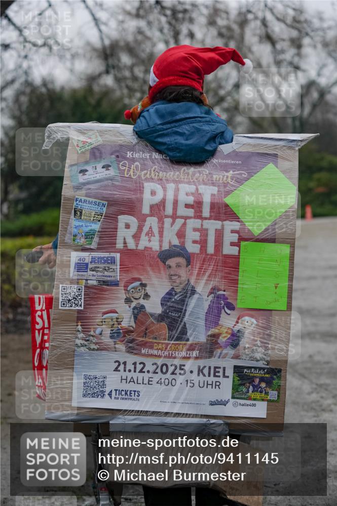 07.12.2025 - St. Pauli X-Mass-Run No. 15 Michael Burmester http://msf.ph/oto/9411145 07.12.2025 09:55:01 Laufen 20, 4, 040, 631, 9680, 3, 66, 28, 40, 21, 12, 2025, 400, 15, 14, 400241, 400 meine-sportfotos.de
