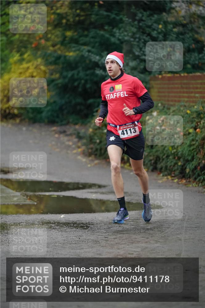 07.12.2025 - St. Pauli X-Mass-Run No. 15 Michael Burmester http://msf.ph/oto/9411178 07.12.2025 09:57:05 Laufen 4113 meine-sportfotos.de