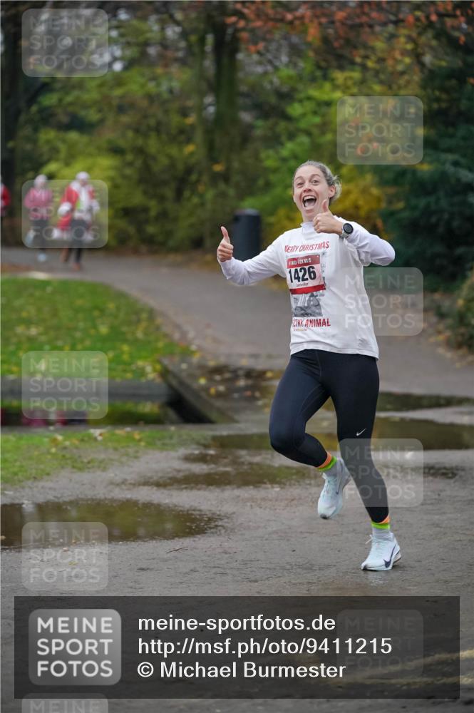 07.12.2025 - St. Pauli X-Mass-Run No. 15 Michael Burmester http://msf.ph/oto/9411215 07.12.2025 09:57:46 Laufen 15, 1426 meine-sportfotos.de