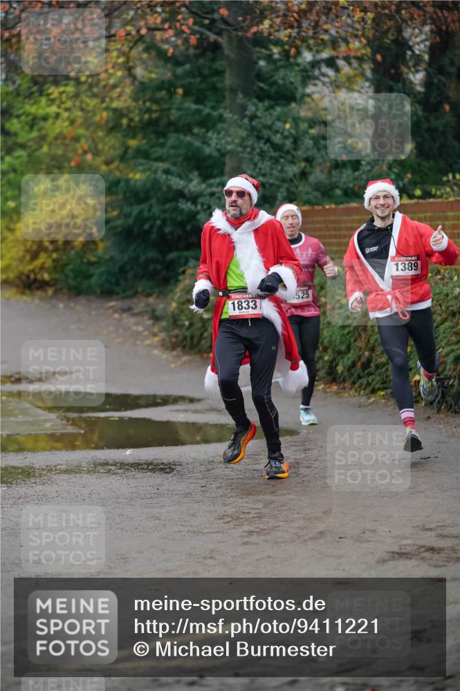 07.12.2025 - St. Pauli X-Mass-Run No. 15 Michael Burmester http://msf.ph/oto/9411221 07.12.2025 09:57:54 Laufen 1833, 525, 1389 meine-sportfotos.de