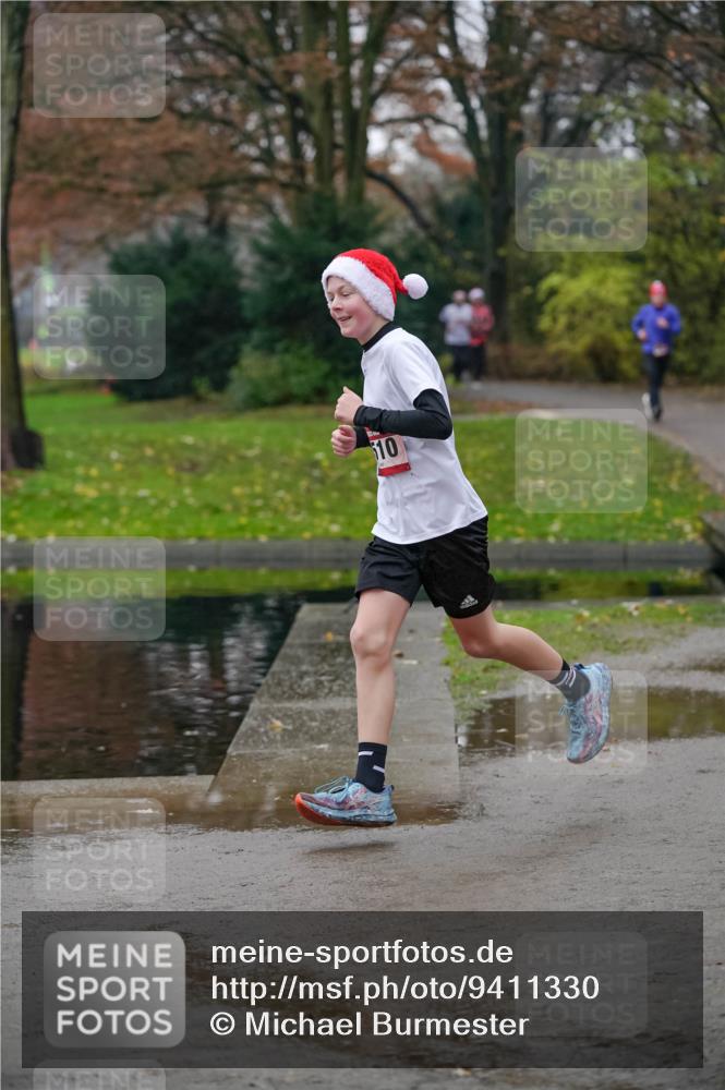 07.12.2025 - St. Pauli X-Mass-Run No. 15 Michael Burmester http://msf.ph/oto/9411330 07.12.2025 09:58:41 Laufen 10 meine-sportfotos.de
