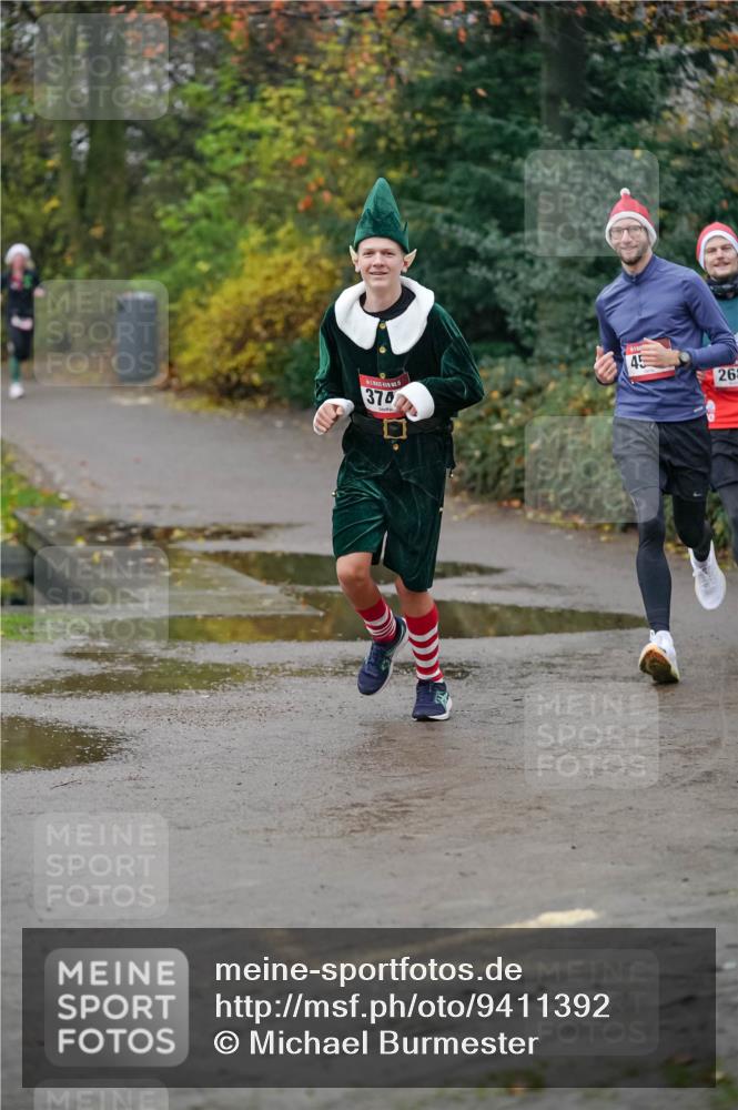 07.12.2025 - St. Pauli X-Mass-Run No. 15 Michael Burmester http://msf.ph/oto/9411392 07.12.2025 09:58:57 Laufen 45, 26, 374 meine-sportfotos.de