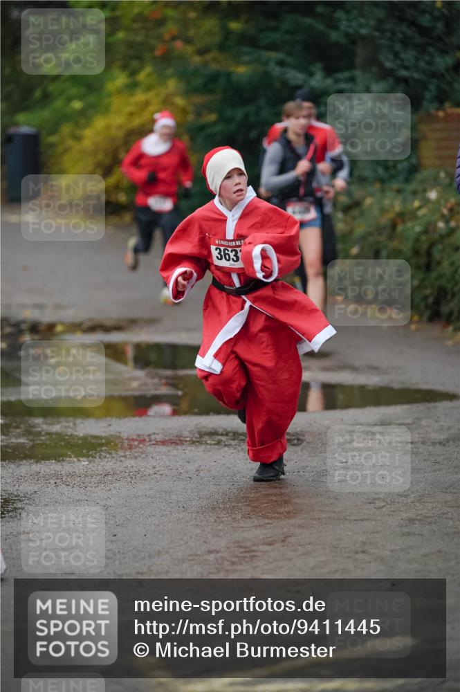 07.12.2025 - St. Pauli X-Mass-Run No. 15 Michael Burmester http://msf.ph/oto/9411445 07.12.2025 09:59:06 Laufen 363 meine-sportfotos.de