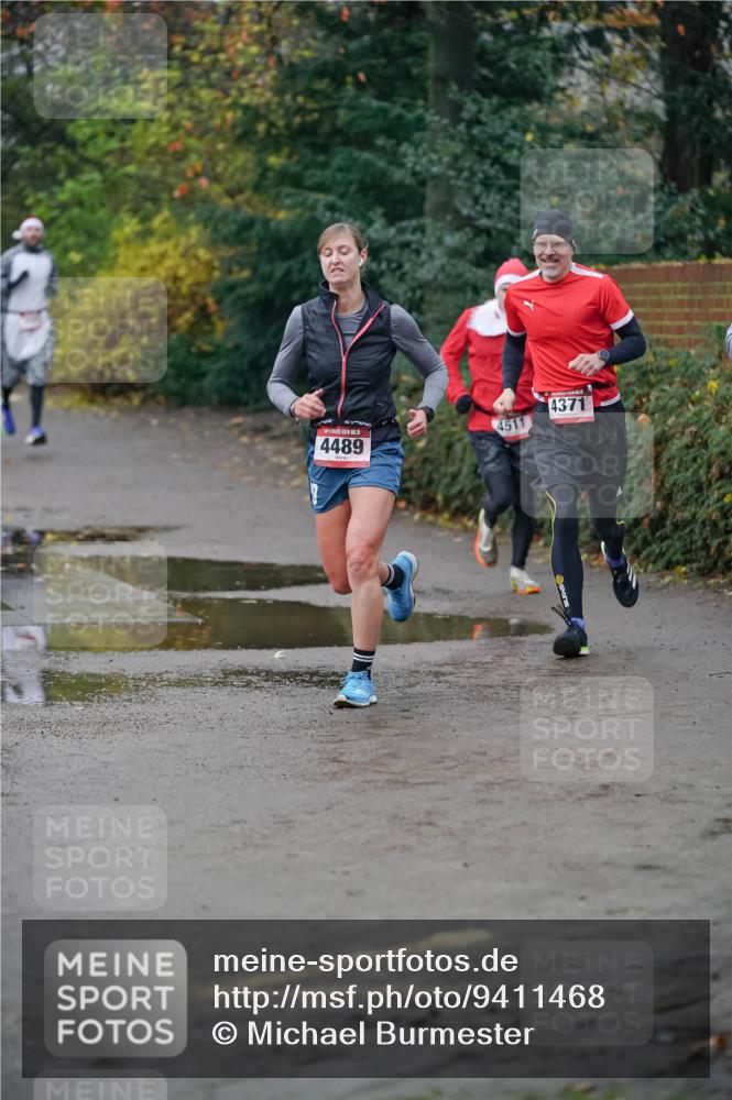 07.12.2025 - St. Pauli X-Mass-Run No. 15 Michael Burmester http://msf.ph/oto/9411468 07.12.2025 09:59:08 Laufen 15, 4489, 4511, 4371 meine-sportfotos.de