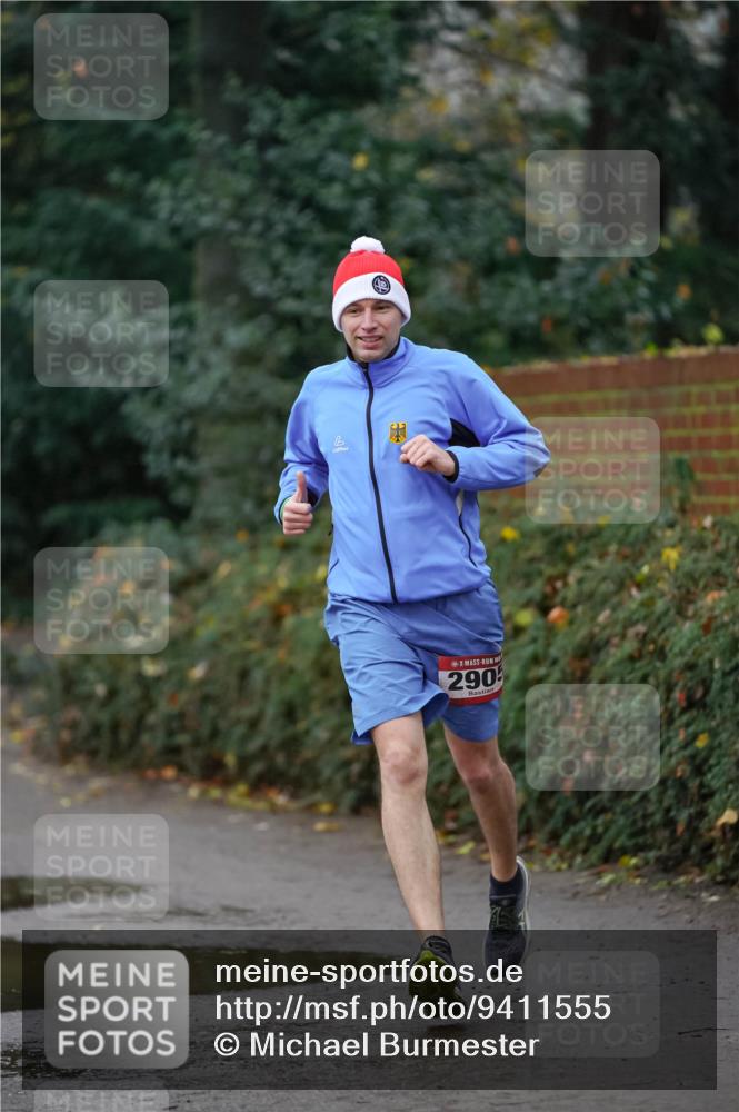 07.12.2025 - St. Pauli X-Mass-Run No. 15 Michael Burmester http://msf.ph/oto/9411555 07.12.2025 09:59:33 Laufen 290 meine-sportfotos.de