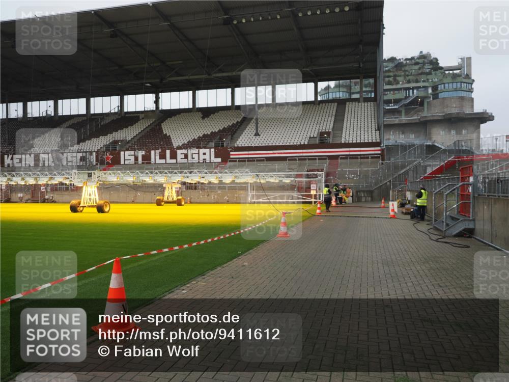 07.12.2025 - St. Pauli X-Mass-Run No. 15 Fabian Wolf http://msf.ph/oto/9411612 07.12.2025 11:13:39 Ziel 585, 1111, 1114, 2773 meine-sportfotos.de