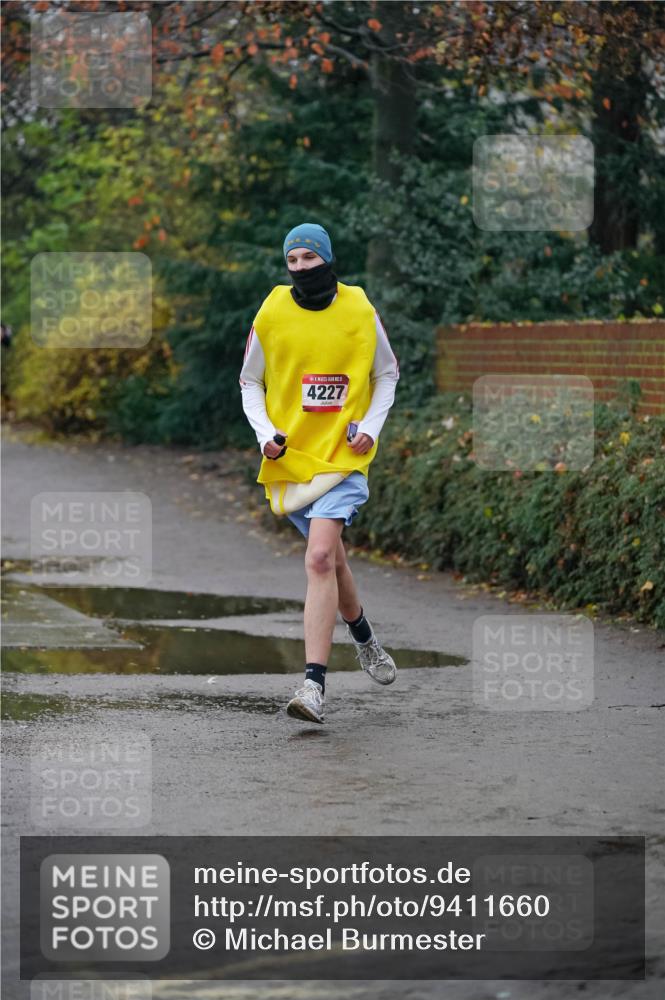 07.12.2025 - St. Pauli X-Mass-Run No. 15 Michael Burmester http://msf.ph/oto/9411660 07.12.2025 09:59:58 Laufen 4227 meine-sportfotos.de