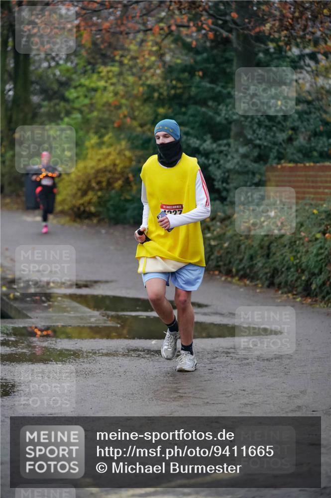 07.12.2025 - St. Pauli X-Mass-Run No. 15 Michael Burmester http://msf.ph/oto/9411665 07.12.2025 09:59:58 Laufen 327 meine-sportfotos.de