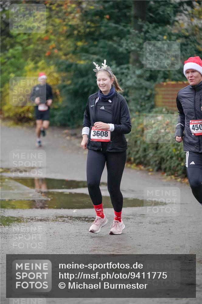 07.12.2025 - St. Pauli X-Mass-Run No. 15 Michael Burmester http://msf.ph/oto/9411775 07.12.2025 10:00:15 Laufen 3608, 450 meine-sportfotos.de