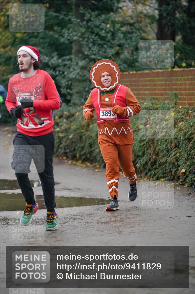 07.12.2025 - St. Pauli X-Mass-Run No. 15 Michael Burmester http://msf.ph/oto/9411829 07.12.2025 10:00:24 Laufen 3893, 8867 meine-sportfotos.de
