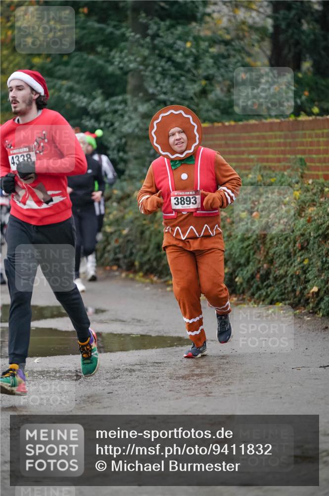 07.12.2025 - St. Pauli X-Mass-Run No. 15 Michael Burmester http://msf.ph/oto/9411832 07.12.2025 10:00:24 Laufen 4338, 15, 3893 meine-sportfotos.de