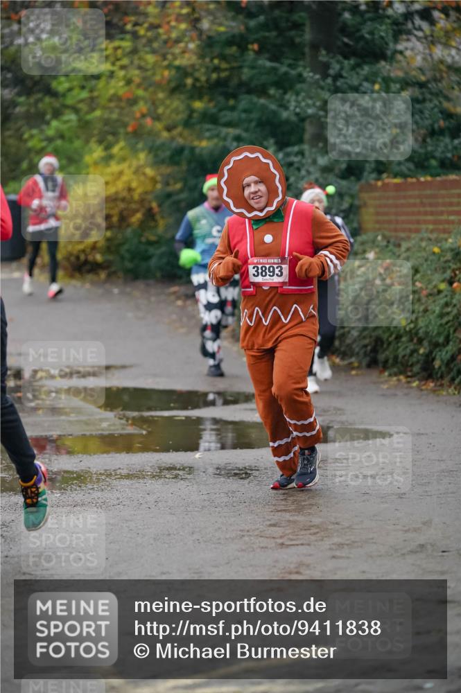 07.12.2025 - St. Pauli X-Mass-Run No. 15 Michael Burmester http://msf.ph/oto/9411838 07.12.2025 10:00:25 Laufen 15, 3893 meine-sportfotos.de