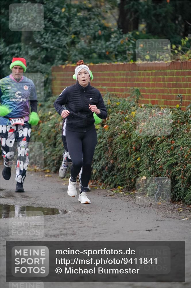 07.12.2025 - St. Pauli X-Mass-Run No. 15 Michael Burmester http://msf.ph/oto/9411841 07.12.2025 10:00:26 Laufen 1671 meine-sportfotos.de