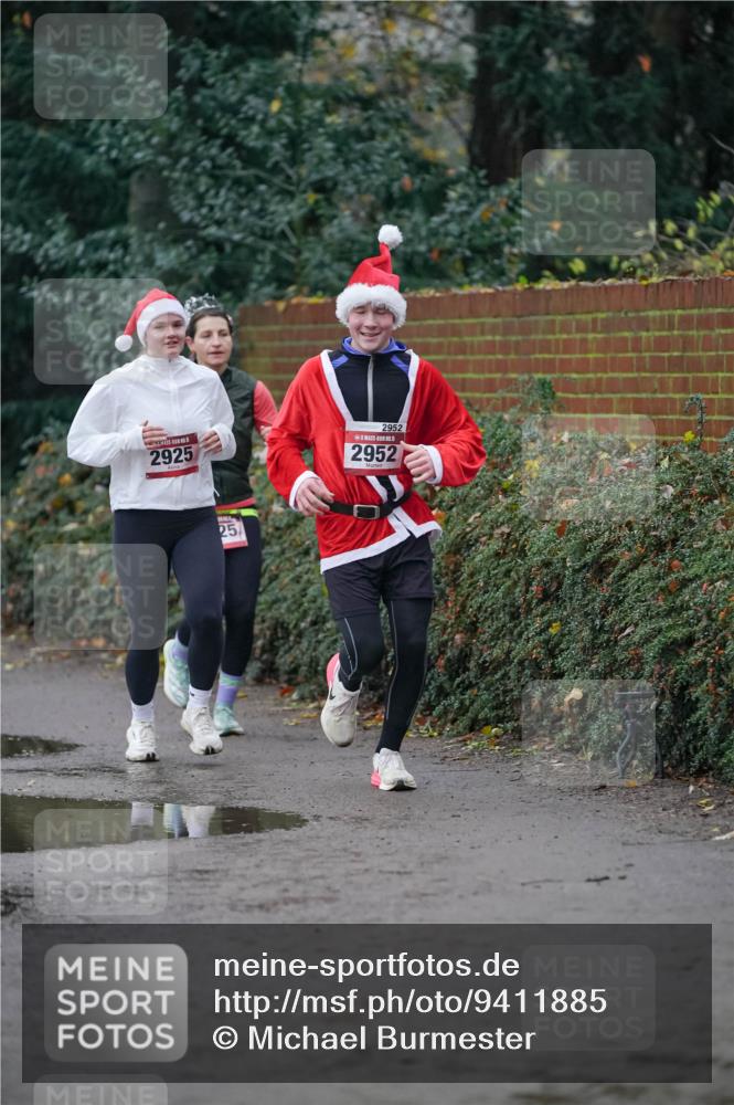07.12.2025 - St. Pauli X-Mass-Run No. 15 Michael Burmester http://msf.ph/oto/9411885 07.12.2025 10:00:30 Laufen 2925, 25, 2952, 5, 2952 meine-sportfotos.de