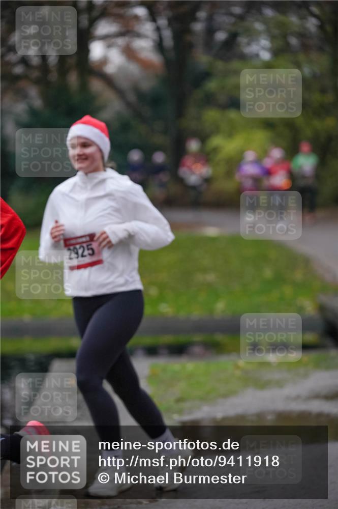 07.12.2025 - St. Pauli X-Mass-Run No. 15 Michael Burmester http://msf.ph/oto/9411918 07.12.2025 10:00:34 Laufen 2925 meine-sportfotos.de