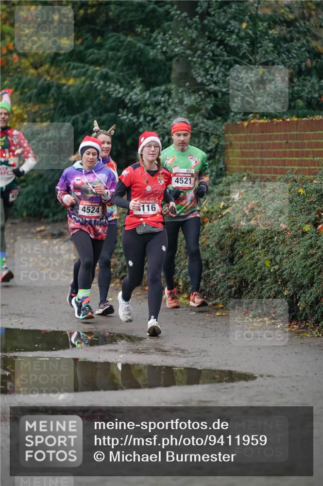 07.12.2025 - St. Pauli X-Mass-Run No. 15 Michael Burmester http://msf.ph/oto/9411959 07.12.2025 10:00:41 Laufen 4524, 15, 116, 452, 4521 meine-sportfotos.de