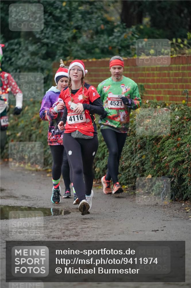 07.12.2025 - St. Pauli X-Mass-Run No. 15 Michael Burmester http://msf.ph/oto/9411974 07.12.2025 10:00:43 Laufen 4116, 452, 4521 meine-sportfotos.de