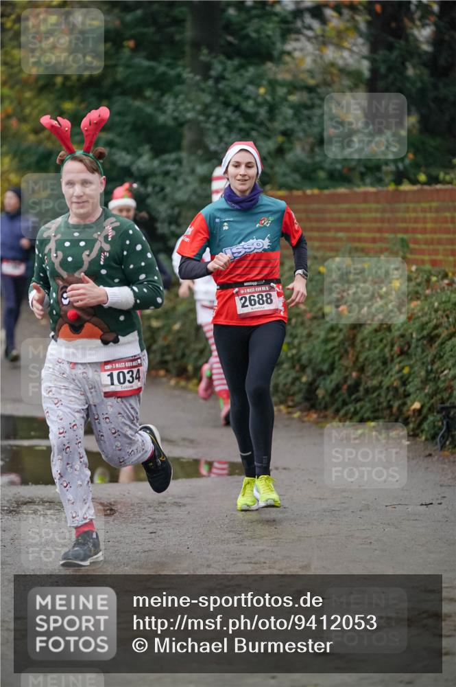 07.12.2025 - St. Pauli X-Mass-Run No. 15 Michael Burmester http://msf.ph/oto/9412053 07.12.2025 10:00:52 Laufen 1034, 15, 2688 meine-sportfotos.de