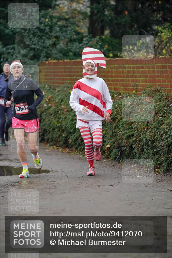 07.12.2025 - St. Pauli X-Mass-Run No. 15 Michael Burmester http://msf.ph/oto/9412070 07.12.2025 10:00:54 Laufen 1364 meine-sportfotos.de