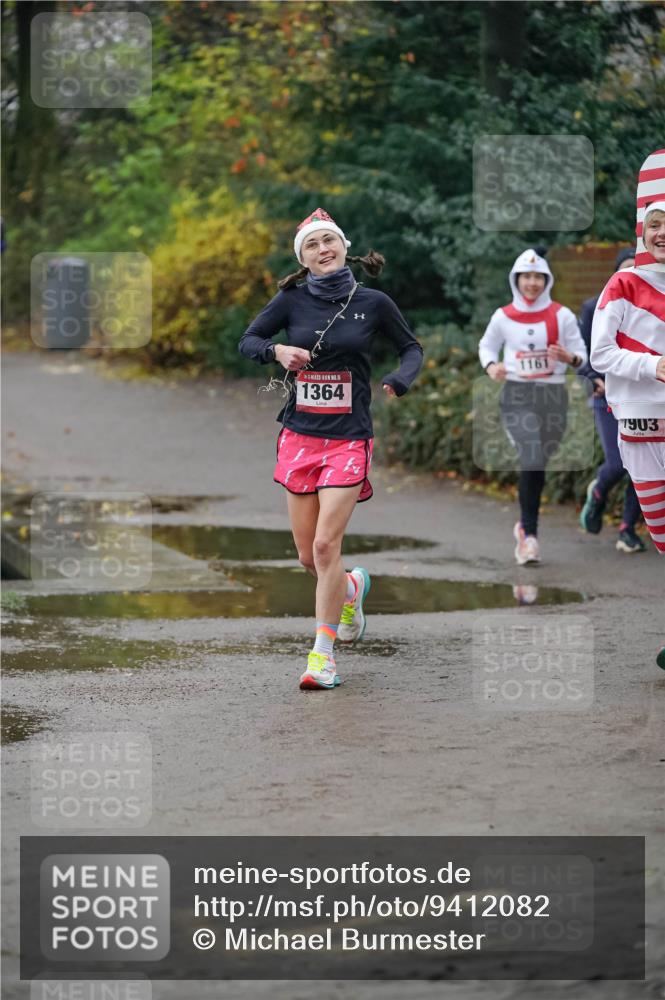 07.12.2025 - St. Pauli X-Mass-Run No. 15 Michael Burmester http://msf.ph/oto/9412082 07.12.2025 10:00:55 Laufen 15, 1364, 1161, 1903 meine-sportfotos.de