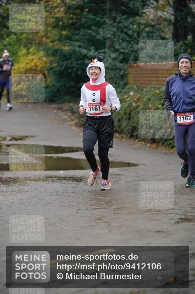 07.12.2025 - St. Pauli X-Mass-Run No. 15 Michael Burmester http://msf.ph/oto/9412106 07.12.2025 10:00:57 Laufen 1161, 6, 1162 meine-sportfotos.de