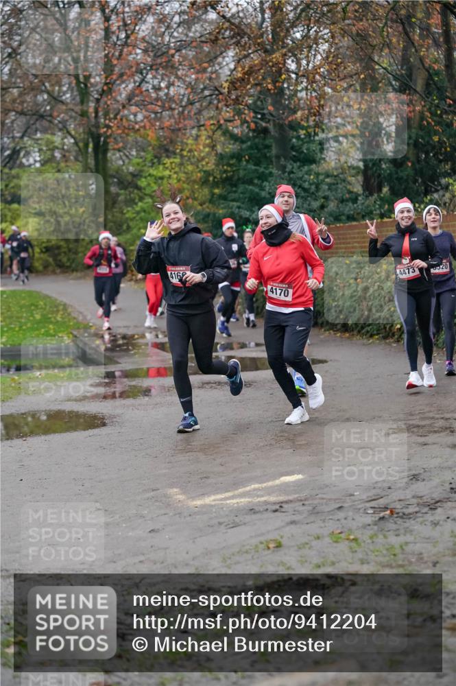 07.12.2025 - St. Pauli X-Mass-Run No. 15 Michael Burmester http://msf.ph/oto/9412204 07.12.2025 10:01:13 Laufen 4162, 4170, 4473, 20 meine-sportfotos.de