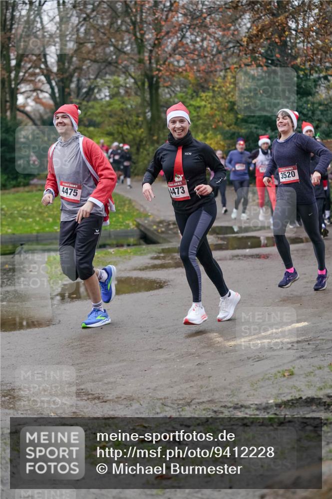 07.12.2025 - St. Pauli X-Mass-Run No. 15 Michael Burmester http://msf.ph/oto/9412228 07.12.2025 10:01:14 Laufen 5, 4475, 15, 4473, 3520 meine-sportfotos.de