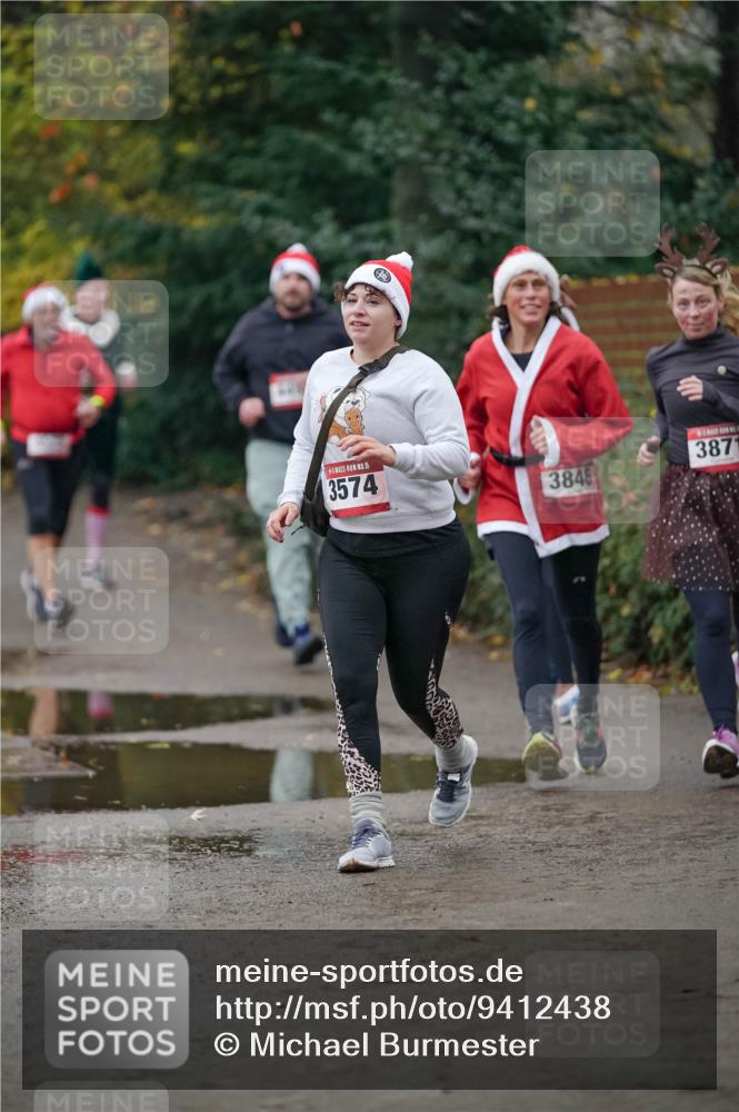 07.12.2025 - St. Pauli X-Mass-Run No. 15 Michael Burmester http://msf.ph/oto/9412438 07.12.2025 10:01:44 Laufen 15, 3574, 3846, 3871 meine-sportfotos.de