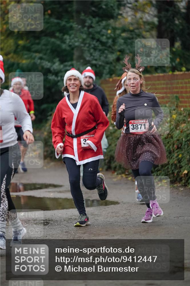 07.12.2025 - St. Pauli X-Mass-Run No. 15 Michael Burmester http://msf.ph/oto/9412447 07.12.2025 10:01:45 Laufen 15, 3871 meine-sportfotos.de