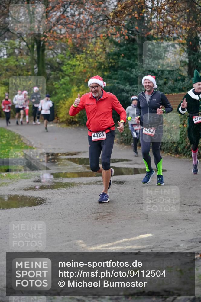 07.12.2025 - St. Pauli X-Mass-Run No. 15 Michael Burmester http://msf.ph/oto/9412504 07.12.2025 10:01:49 Laufen 4523, 4503, 279 meine-sportfotos.de